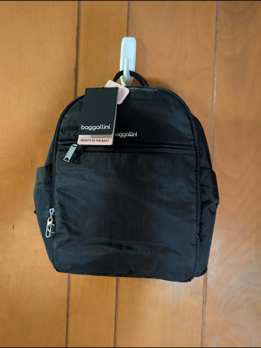Baggallini Black Everyday Travel Backpack - Picture 9 of 10
